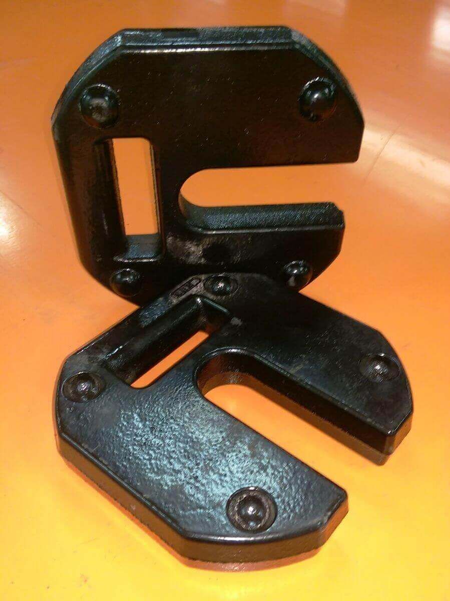 sicher stapelbar durch Mulden & Halbkugeln - QUCKUPTENTs 13kg Sturmgewicht