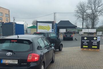 3 x 4,5m V2A-HEXAGON QUICKUPTENT als Corona Teststation
