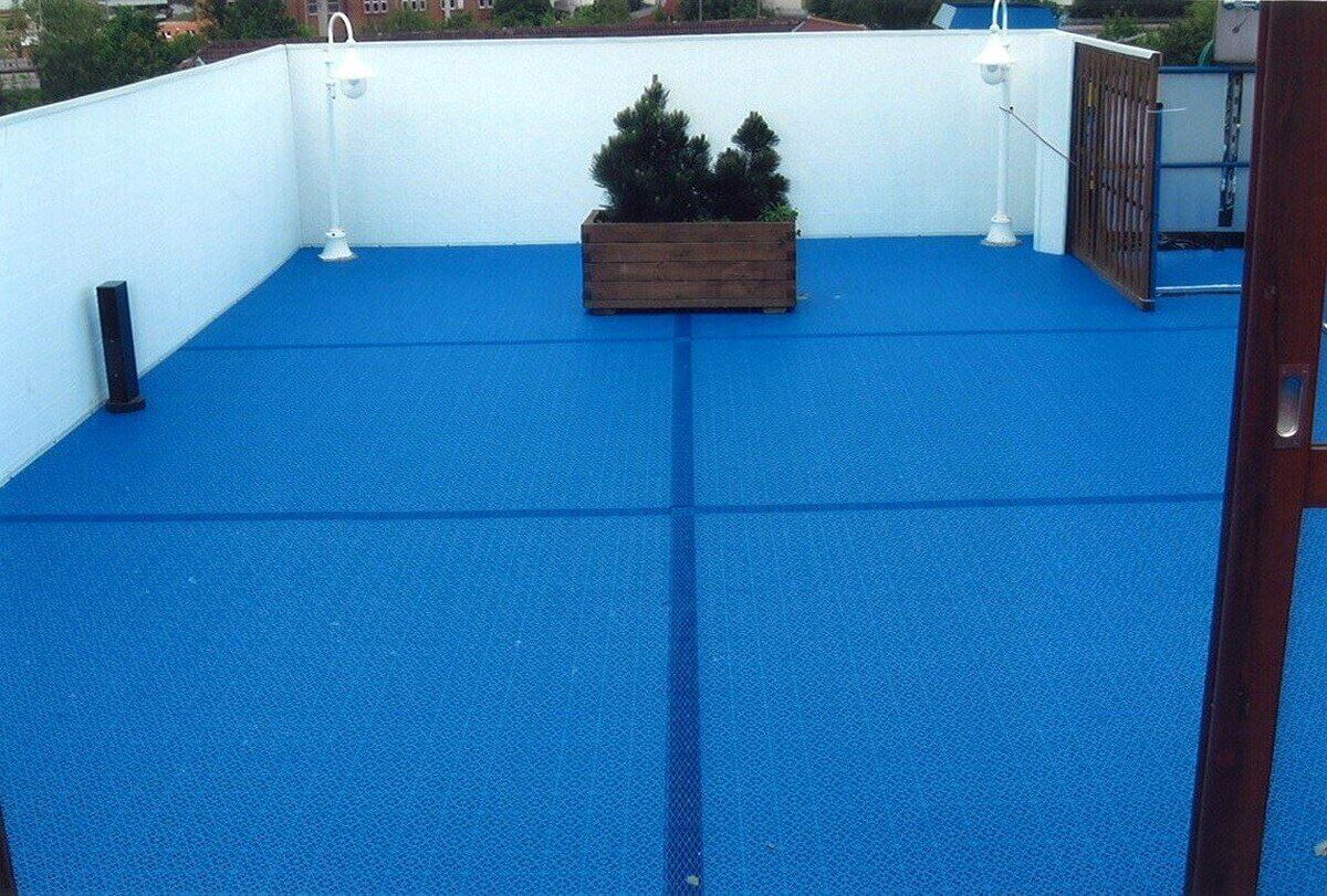 Bergo Suprem Bodenfliesen als Terrassenboden