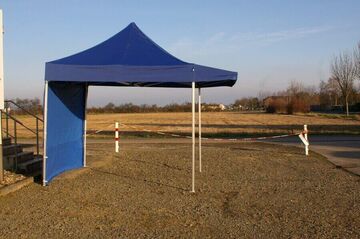 3x3m QUICKUPTENT Faltzelt mit Vordach ideal als mobiler Marktstand