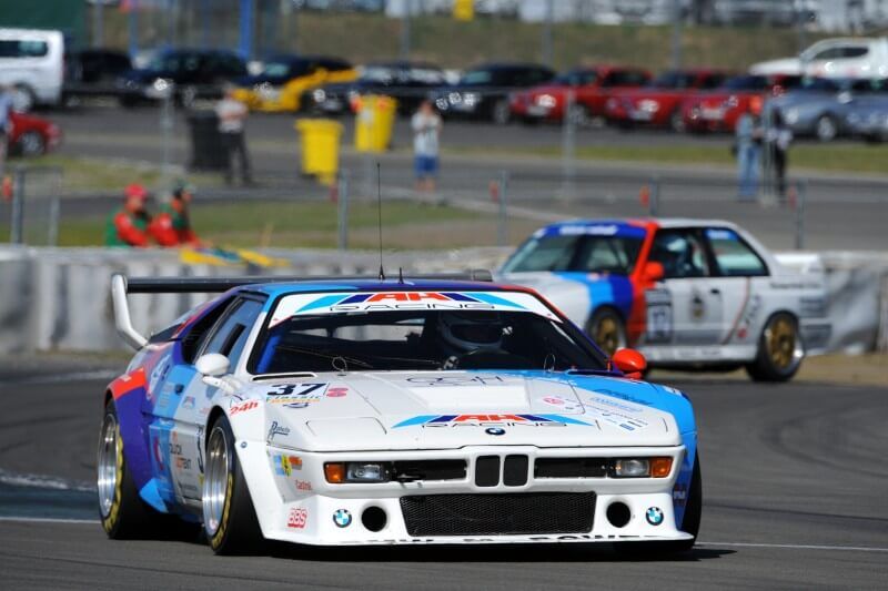 Die Front des alten BMW M1