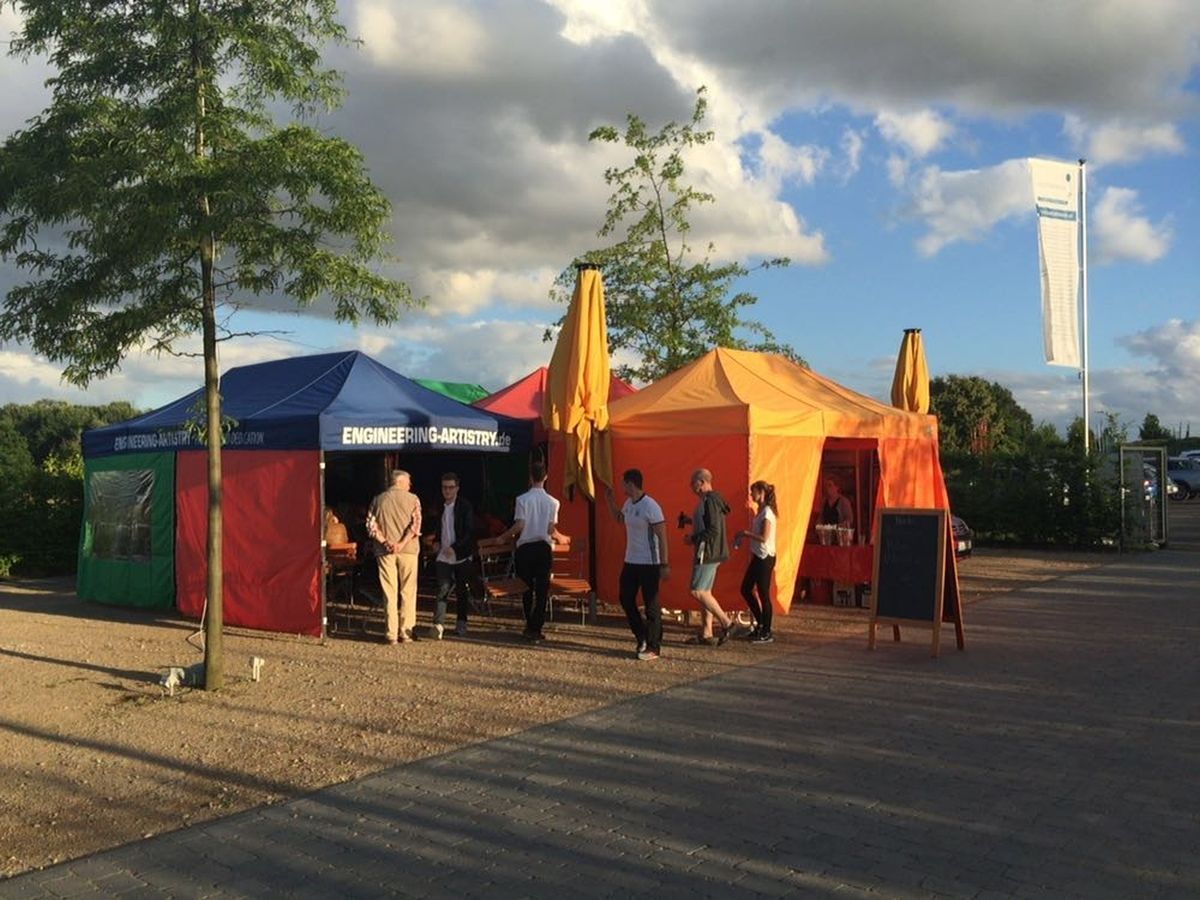 QUICKUPTENT V2A-Zeltlandschaft